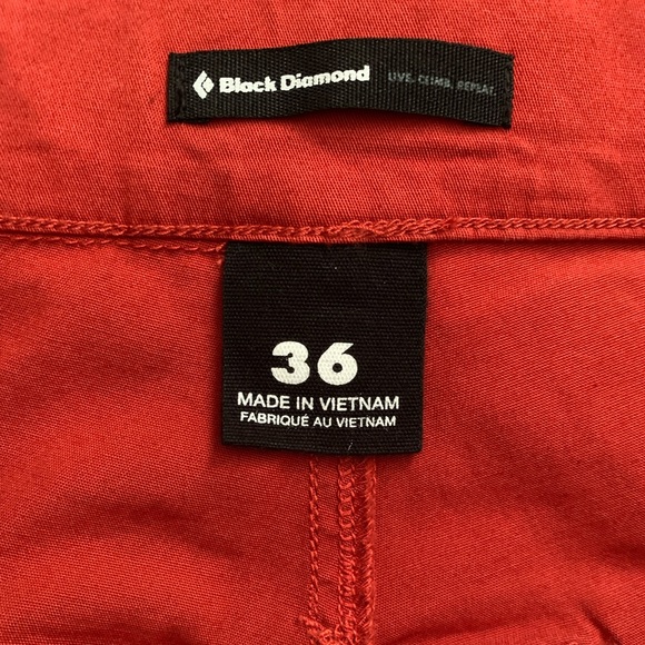 LIKE NEW Black Diamond Men’s Credo Climbing Pants Red Orange Size 36 - Picture 7 of 7